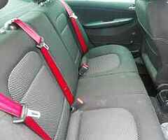 Skoda Fabia 1.2 12v petrol  a/c manual - Image 3/10