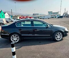 VW Passat 1.9 - Image 4/8