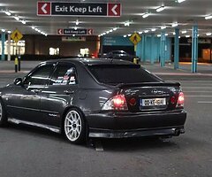 2000 Lexus IS200 - Image 3/4