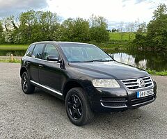 VW Touareg 2.5 CREWCAB automatic 333€ tax - Image 3/9