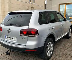 VW Touareg 3.0 V6 tdi cvrt/tax crew cab