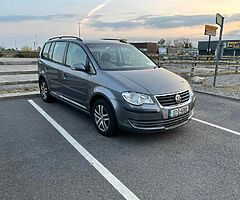 VW TOURAN 7 SEATER
