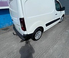 2011 CITROEN BERLINGO 3 SEATER - Image 4/8