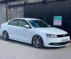 Volkswagen Jetta - Image 3/6