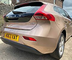 2015 Volvo V40 - Image 5/10