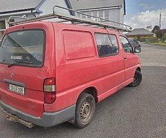 Toyota hiace crewcab new cvrt till 22/02/23 - Image 7/10