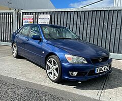 Lexus is200 - Image 5/5