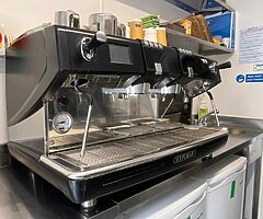 Food container with canopy - Image 4/10