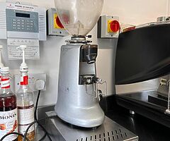 Food container with canopy - Image 5/10