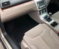 2008 volkswagen passat 1.9tdi - Image 4/6