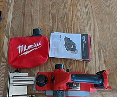 Milwaukee 19 Volt Planer