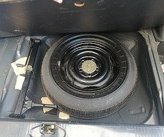 1983 w123 mercedes benz - Image 10/10