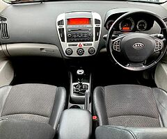 2009 Kia Ceed 1.6 diesel NCT 02/23 Tax 06/22 Full service history - Image 7/10