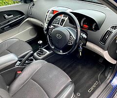 2009 Kia Ceed 1.6 diesel NCT 02/23 Tax 06/22 Full service history - Image 8/10