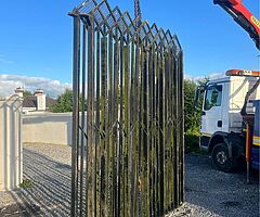 Yard gates