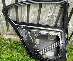 G30 doors - Image 4/4