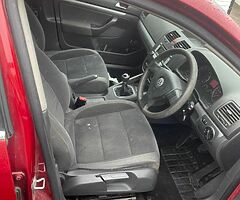 08 Volkswagen Jetta - Image 4/6