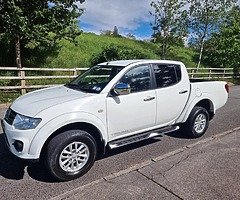 141  mitsubishi L200 crewcab  4x4 test 12-22 - Image 3/8