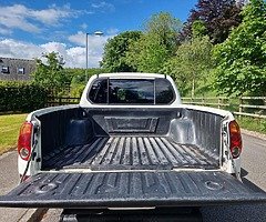 141  mitsubishi L200 crewcab  4x4 test 12-22 - Image 6/8