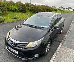 2013 Toyota Avensis Estate Overmount ( high spec )