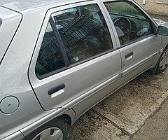 Tax till July m.o.t till January 2001 very clean car and driveing car dundalk - Image 4/6