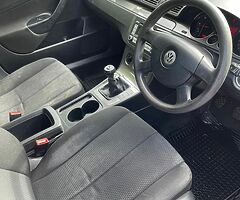 2007 Volkswagen Passat 1.9 TDI - Image 8/10