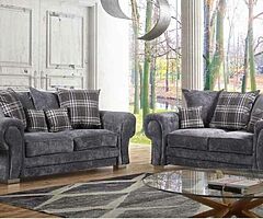 Brand new high quality designer 3+2 suite of furniture