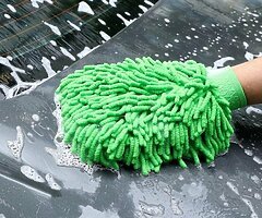 Microfiber Car Wash Glove - Image 9/10