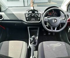 VW UP 1.0 Petrol