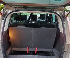 Renault Grand Scenic Tomtom , automatic nct+Tax - Image 9/10