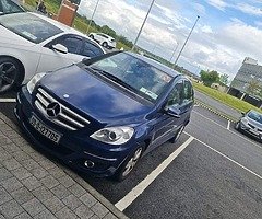 Mercedes B