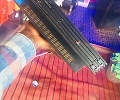 Ps 2 complet avec 2 manette