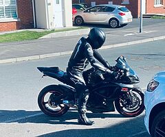 Black 2006 Suzuki GSXR 600 k6 for sale, may swap or P/X