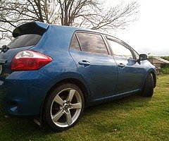 Toyota auris