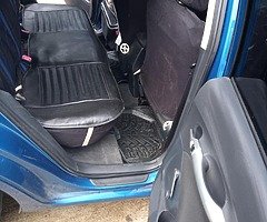 Toyota auris - Image 9/10