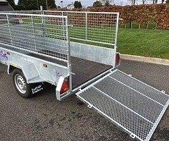 Bran new tuffmac 7”3x4”3 utility trailer