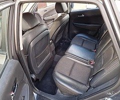 Hyundai i30 1.4 petrol - Image 8/10
