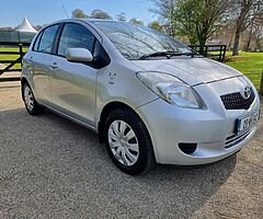 2009 Toyota Yaris 1.0 L Very Low Km / Full Toyota Service