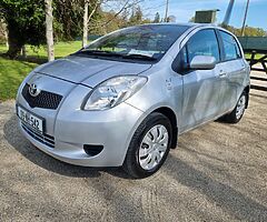 2009 Toyota Yaris 1.0 L Very Low Km / Full Toyota Service