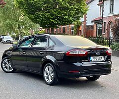 Ford Mondeo Zetec 2.0 diesel . Manual . Cheap tax