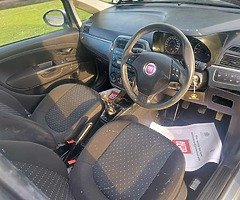 2009 fiat  punto - Image 6/8