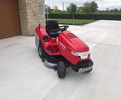 Honda 2417 ride on