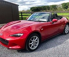 Stunning 2015 Mazda MX5 Low Mileage - Image 8/10