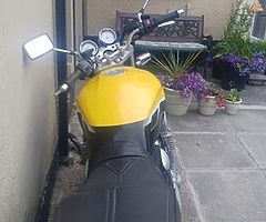 Motorcycle - Image 5/5