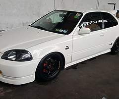 Honda civic type r - Image 6/7