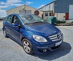 Mercedes B
