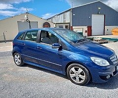 Mercedes B