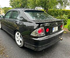 Lexus is200 sport