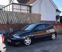 2001 Rover 25