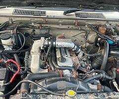 1989 Nissan Terrano - Image 4/10